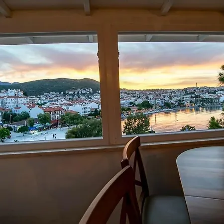 Penthouse At Harbour *
