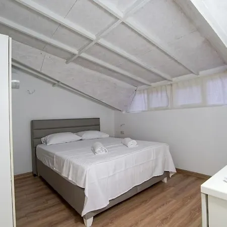 Penthouse At Harbour Apartament *